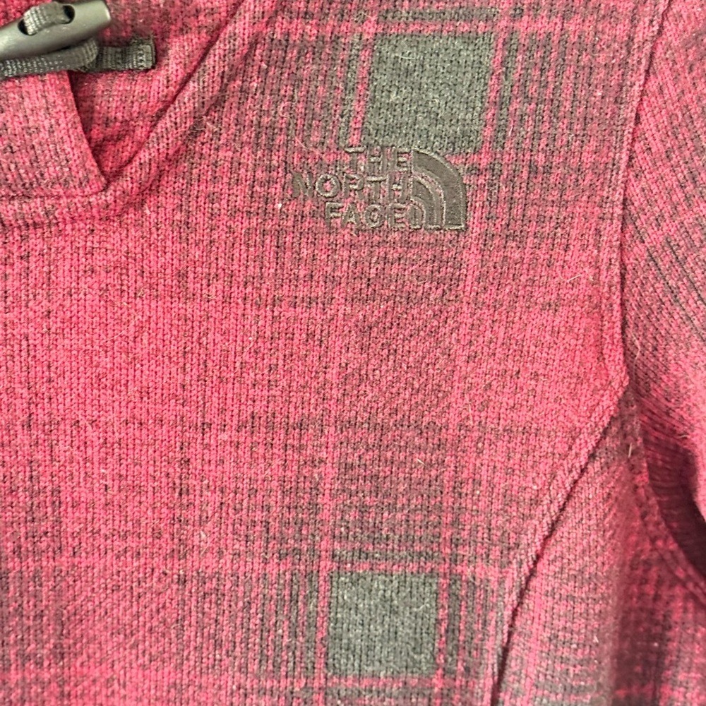 The North Face Red Plaid Women's Sweater with Toggle Detail Retro 90s - Picture 3 of 6